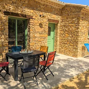  Hébergement de vacances Les Pierres Dorees France